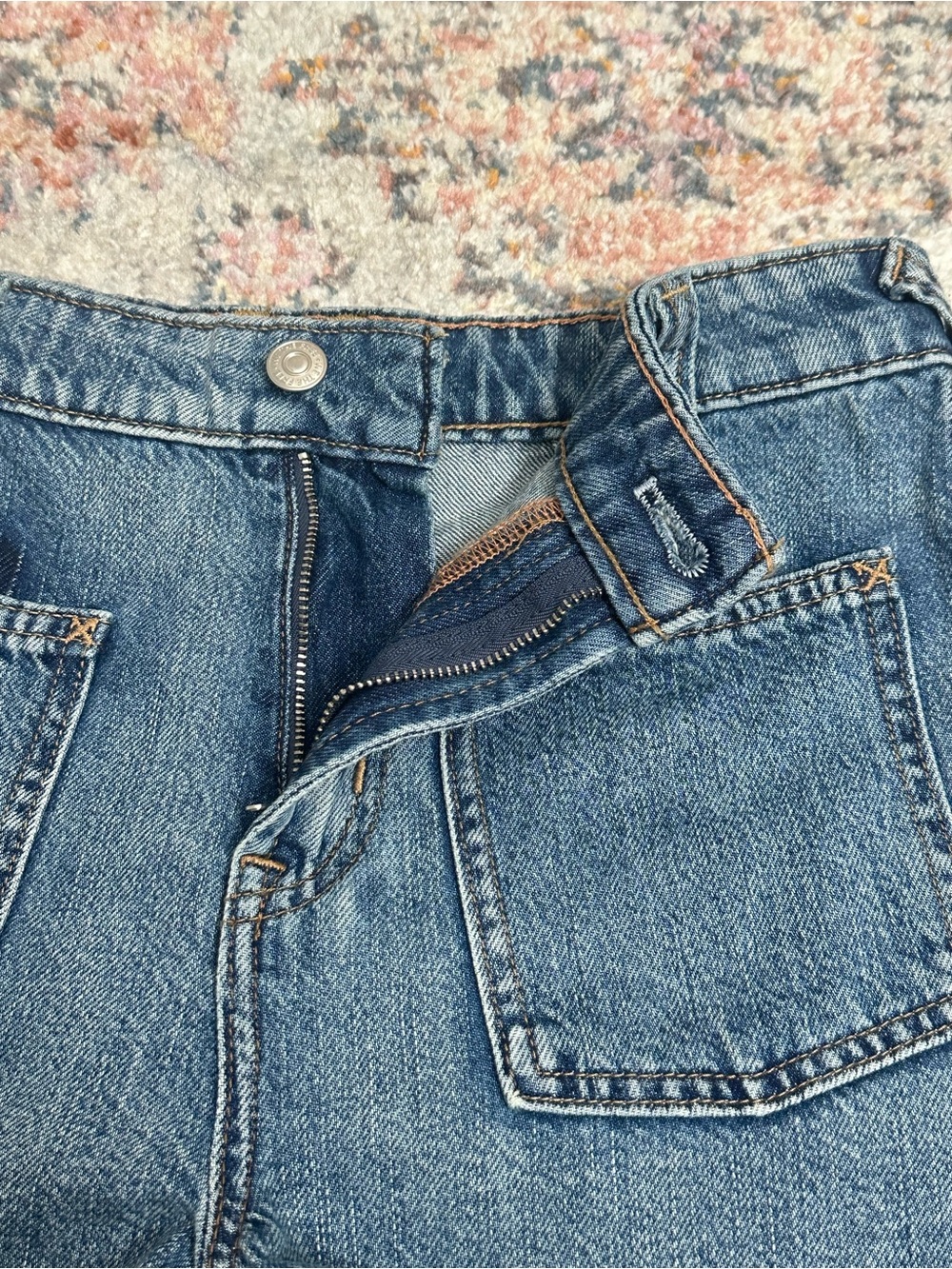 💚Shorts - Picture 6 of 9